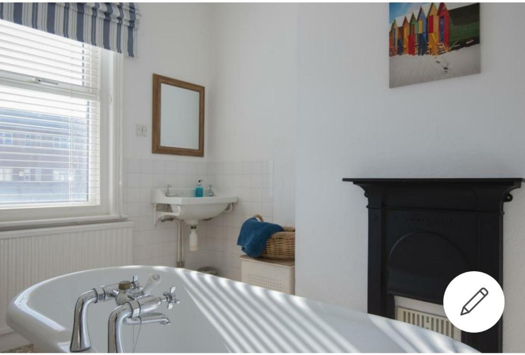 Coastal Chic Bed & Breakfast Bexhill-on-Sea Luaran gambar